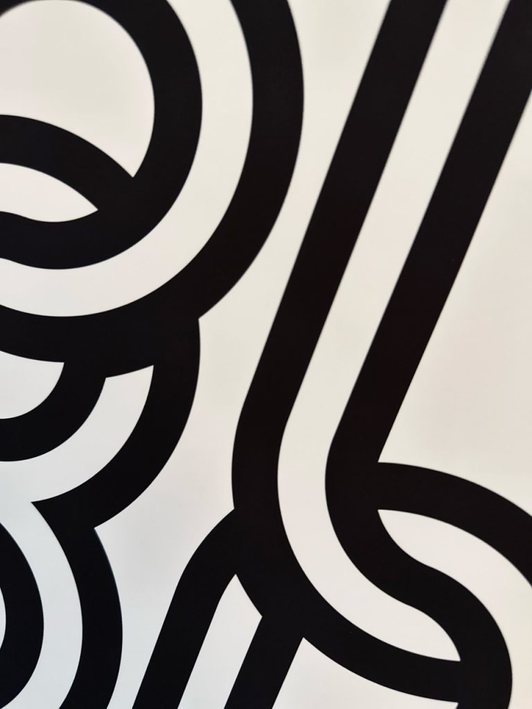 Schwarze Linien auf weißem Grund, Designdetail